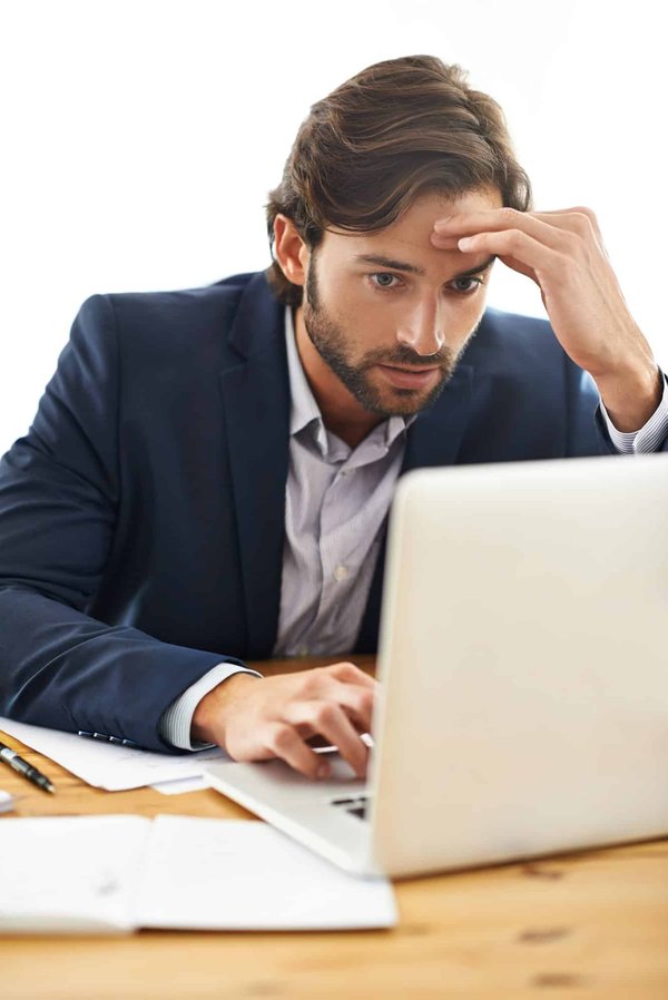 Comment les professionnels de la santé peuvent-ils mieux gérer les complications des traitements anticancéreux?